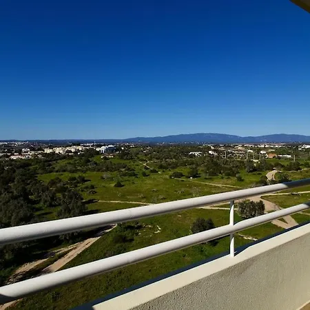 Palmira, 2 Bedrooms, Alvor. Fabulous Views! *