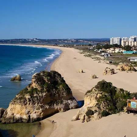 Palmira, 2 Bedrooms, Alvor. Fabulous Views! Alvor